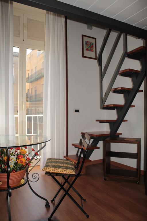 Casa Del Girasole Apartment Napoli Exterior foto