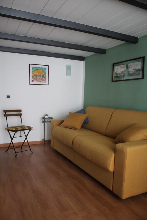 Casa Del Girasole Apartment Napoli Exterior foto